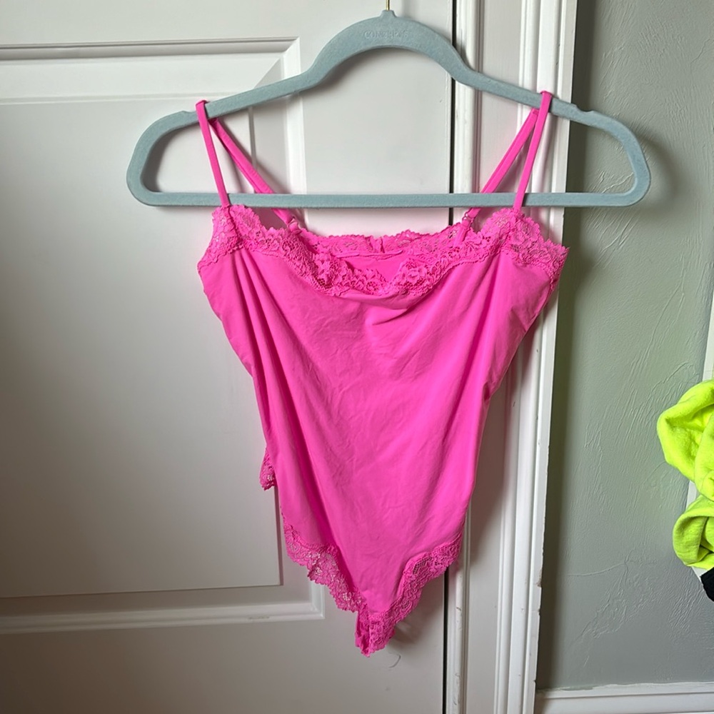 Fits everybody lace cami bodysuit skims pink